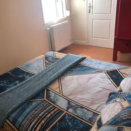 Charmante Maison Spacieuse Avec Jacuzzi Privatif Hotel