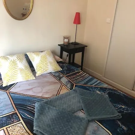 Charmante Maison Spacieuse Avec Jacuzzi Privatif *